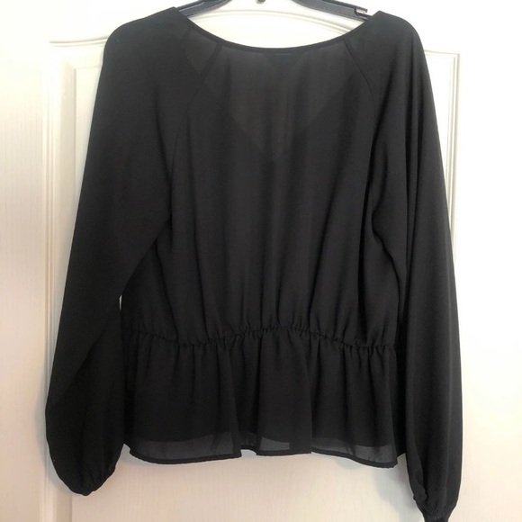 Blouse - Picture 2 of 2